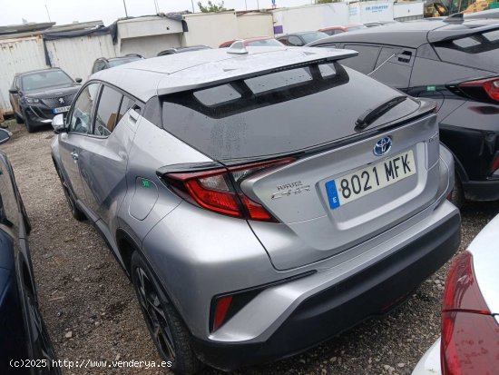 Toyota C-HR 1.8 125H Advance - Leganés