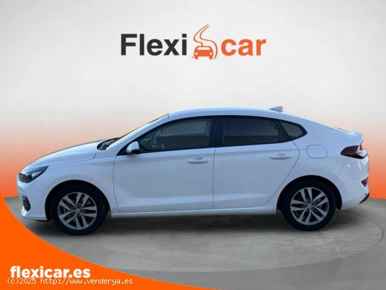 Hyundai i30 1.0 TGDI Essence Fastback - Puebla de Sancho Pérez