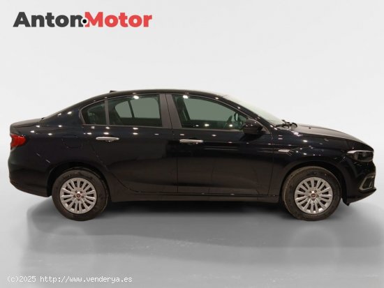 Fiat Tipo Sedán Diésel 1.6 96kW (130CV) manual 6v - VITORIA