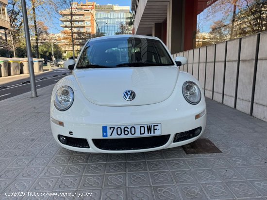 Volkswagen New Beetle 2.0 Auto - Barcelona