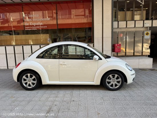 Volkswagen New Beetle 2.0 Auto - Barcelona