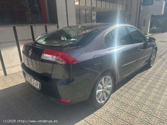 Renault Laguna Dynamique 2.0dCi 150CV - Barcelona