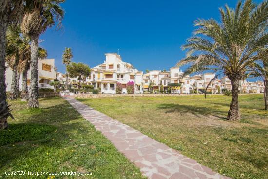 Casa de alquiler vacacional en la playa de Varadero en Santa Pola - ALICANTE