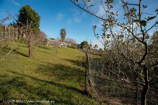 CASA INDIVIDUAL CON PARCELA Y VISTAS - CANTABRIA