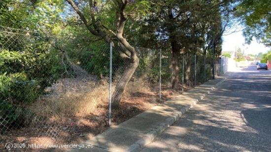 PARCELA EN UMBRETE EN URBANIZACIÓN EL CAPRICHO..!! - SEVILLA