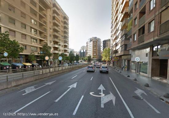 Cochera amplia en Calle Pere Martell, Palma - BALEARES