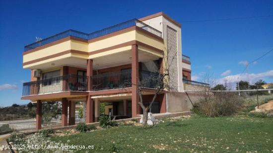  CHALET EN PEÑA DE LAS AGUILAS - ALICANTE 