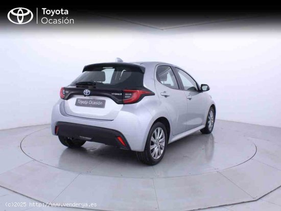 Toyota Yaris 1.5 120H Active Tech + CARE VO + Pack Protección - Zaragoza