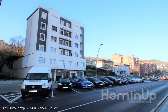 Se vende amplio local de 370m2 útiles en zona Basurto con grandes posibilidades - VIZCAYA