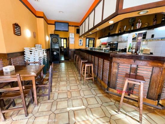 Se Vende Bar en funcionamiento con terraza y salida de humos en Zona La Peña - VIZCAYA