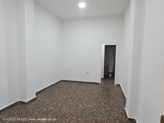 ALG615 - LOCAL COMERCIAL DE 62M2 EN LA CALLE FIGUERES DE ALGEMESÍ - CÉNTRICO - VALENCIA