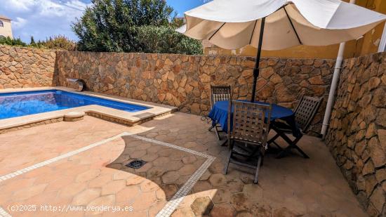 Chalet adosado con piscina en Sa Torre - BALEARES