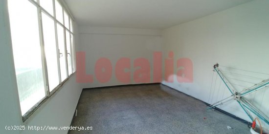 Local para convertir a vivienda, Santander