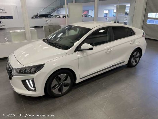 Hyundai Ioniq HEV ( 1.6 GDI Tecno )  - Madrid