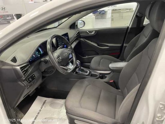 Hyundai Ioniq HEV ( 1.6 GDI Tecno )  - Madrid