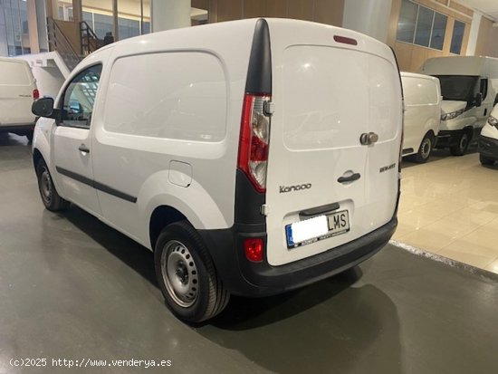 Renault Kangoo Fg. 1.5dCi Profesional 85cv. - GARANTIA MECANICA - Barcelona