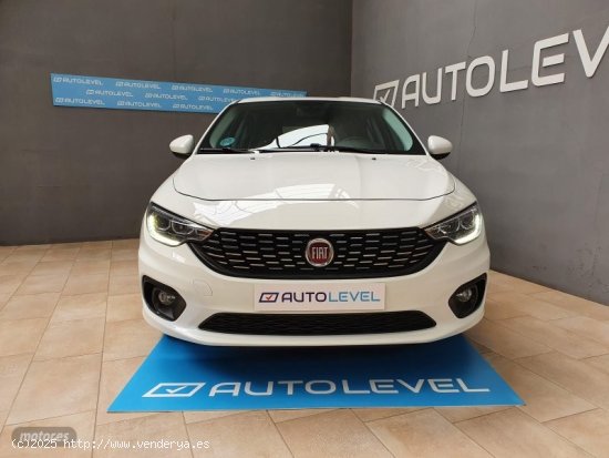 Fiat Tipo 1.3Multijet 95cv Mirror de 2020 con 50.100 Km por 13.990 EUR. en Valencia