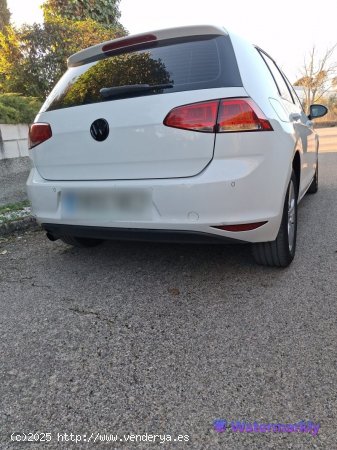 Volkswagen Golf 1.6 TDI de 2014 con 277.000 Km por 8.900 EUR. en Jaen