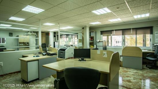 Alquiler oficinas en entreplanta en Polígono Campo alto - ALICANTE