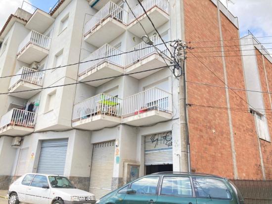  LOCAL COMERCIAL EN TORDERA - BARCELONA 