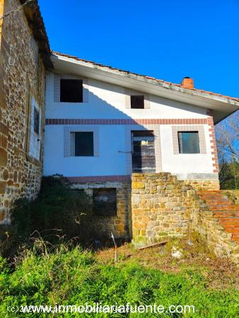 CASA DE 3 PLANTAS CON TERRENO EN ARTZENTALES - VIZCAYA