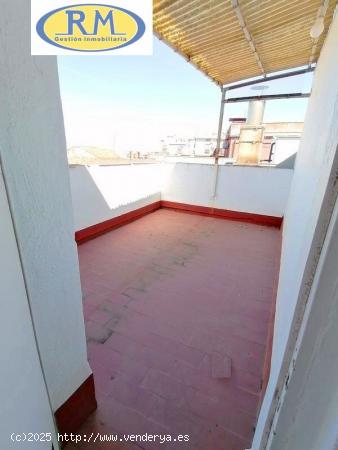 Se vende apartamento ático para reformar en pleno centro de Caceres - CACERES