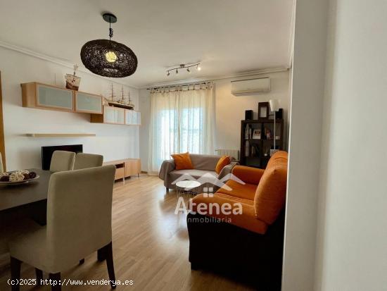 ¡Coqueto Ático con Terraza, Garaje y Trastero por Sólo 85.000€! - ALBACETE