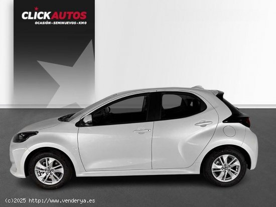 Toyota Yaris 1.5 e-CVT 120CV 120H Active Tech - Riba-roja del turia