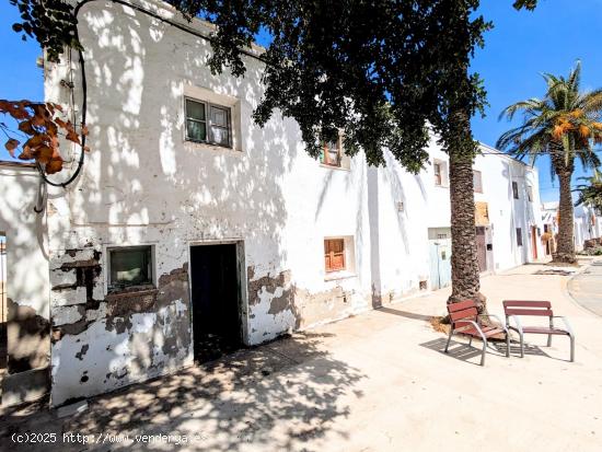 CASA AL POBLE NOU DEL DELTA - TARRAGONA