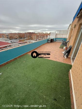 INMOBILIARIA TEJARES VENDE ÁTICO ZONA CENTRO CARRETAS - ALBACETE