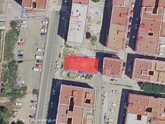 Terreno Urbanizable en Valencia – Oportunidad única en el barrio de Nazaret - VALENCIA