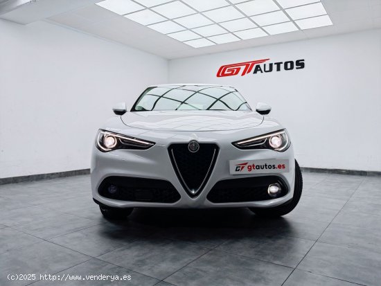 Alfa Romeo Stelvio 2.2 JTDM Super 2WD 180CV - Málaga