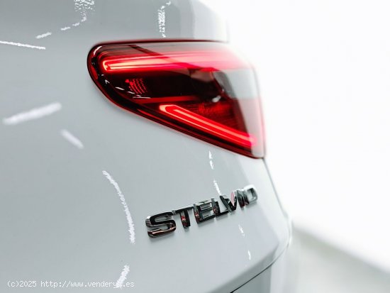 Alfa Romeo Stelvio 2.2 JTDM Super 2WD 180CV - Málaga