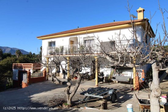  Villa en venta en Alhaurín de la Torre (Málaga) 