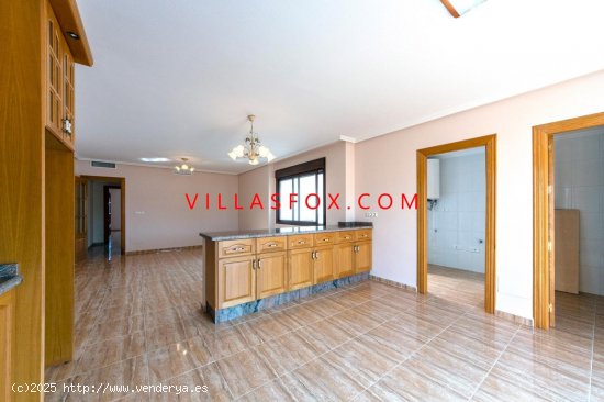 Casa en venta en San Miguel de Salinas (Alicante)