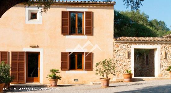 Encantadora casa rústica de cuatro habitaciones con piscina cerca de Manacor - BALEARES