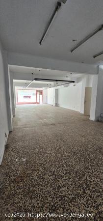 Amplio Local en Leioa: Perfecto para Todo Tipo de Negocios, Expansible hasta 265 m² - VIZCAYA