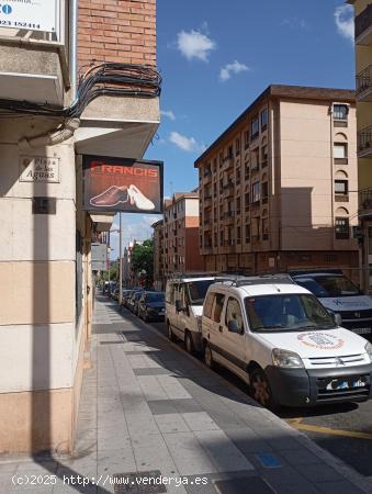 ALQUILER DE LOCAL CERCA DEL CENTRO CIUDAD - SALAMANCA