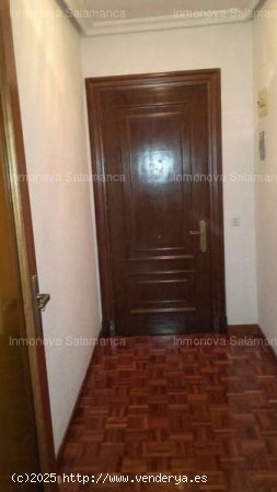 Salamanca (Centro-Avda Mirat); 4d, 2wc, SS.CC. 1100 € - Salamanca