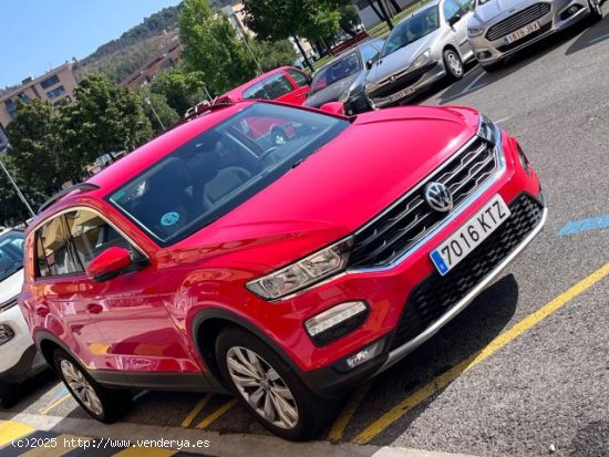 VOLKSWAGEN T-Roc en venta en Pamplona/IruÃ±a (Navarra) - Pamplona/IruÃ±a