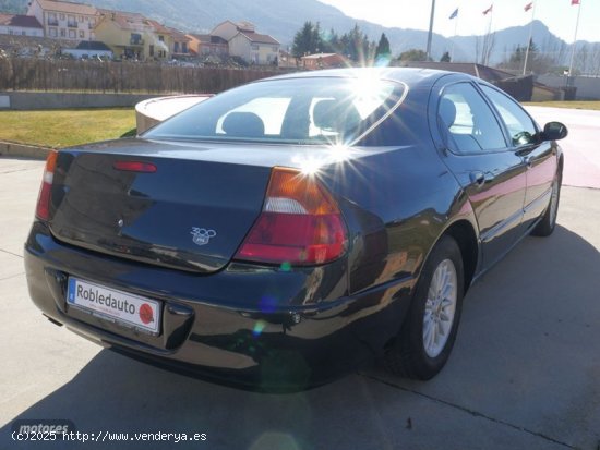 Chrysler 300 M 2.7 V6 24V de 1999 con 165.297 Km por 3.900 EUR. en Madrid