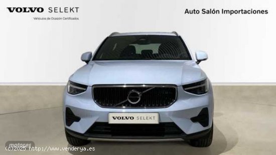 Volvo XC40 2.0 B3 CORE AUTO 5P de 2024 con 1.700 Km por 38.300 EUR. en Asturias