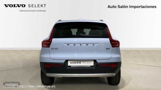 Volvo XC40 2.0 B3 CORE AUTO 5P de 2024 con 1.700 Km por 38.300 EUR. en Asturias