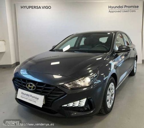  Hyundai i30 1.5 DPI Essence 110 de 2024 con 5.618 Km por 18.990 EUR. en Pontevedra 