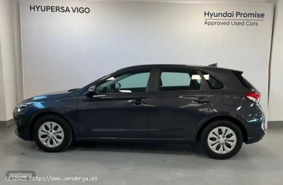 Hyundai i30 1.5 DPI Essence 110 de 2024 con 5.618 Km por 18.990 EUR. en Pontevedra