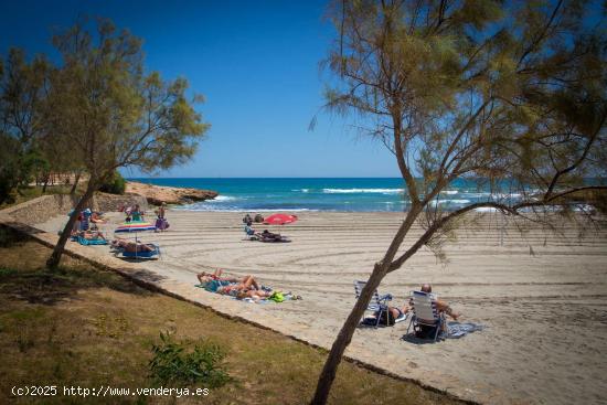 PARCELA DE 5000M CON CASA CHALET ,A 3KM DE LA PLAYA Y GOLF  ,CAMPOAMOR - ALICANTE