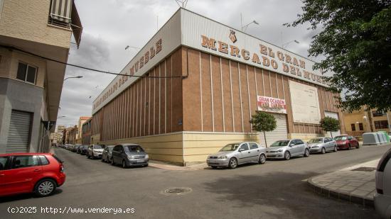 Nave comercial en casco urbano en avd. Acacias - ALICANTE