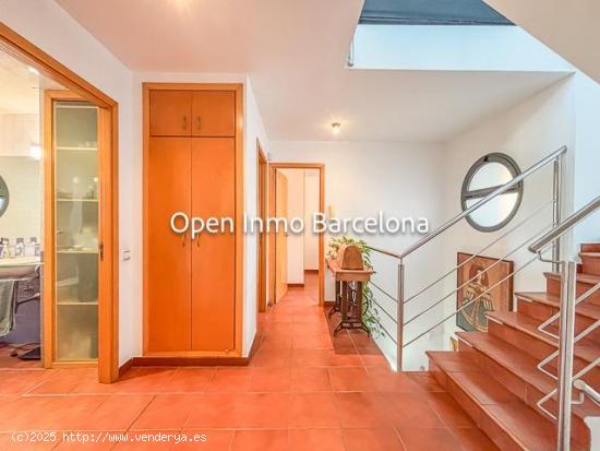 CASA EN VILANOVA DE 320 METROS - BARCELONA