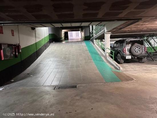 Plaxa de parking en alquiler en el centro de Sabadell - BARCELONA