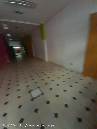 Se vende Local comercial en zona Antonio Hurtado - CACERES